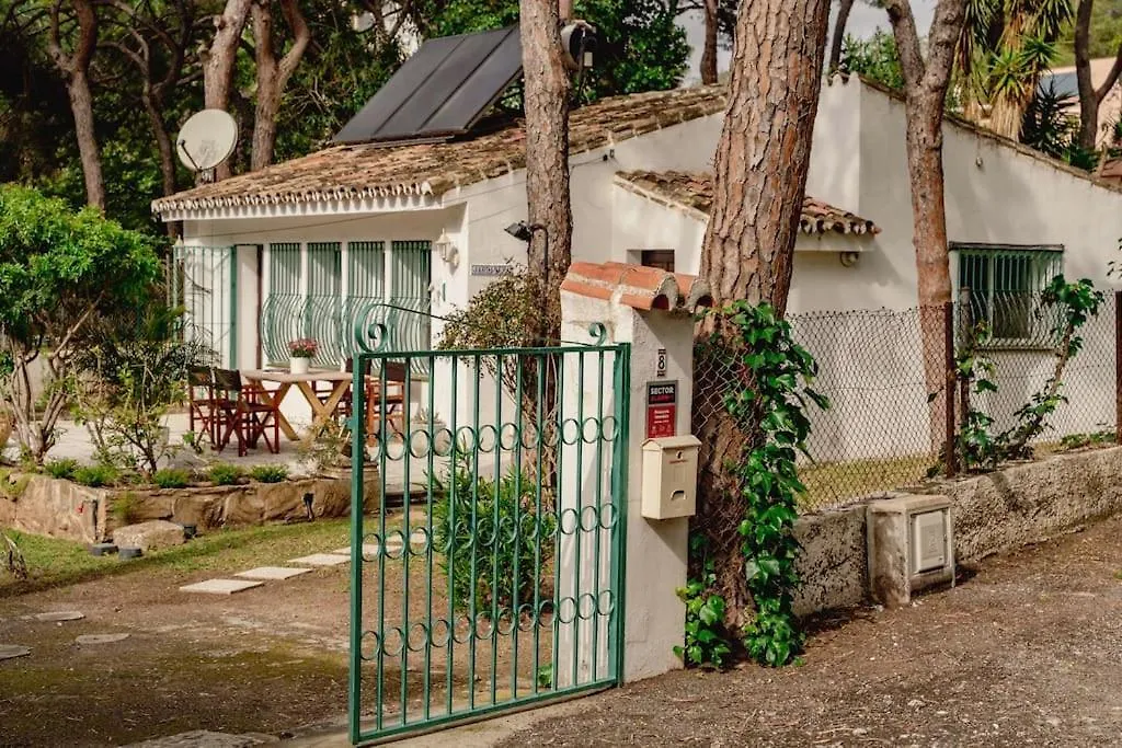 Elviria Beachside House Marbella 0*,